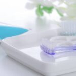 舌ブラシはどこで売ってる?薬局や100均などで買える?